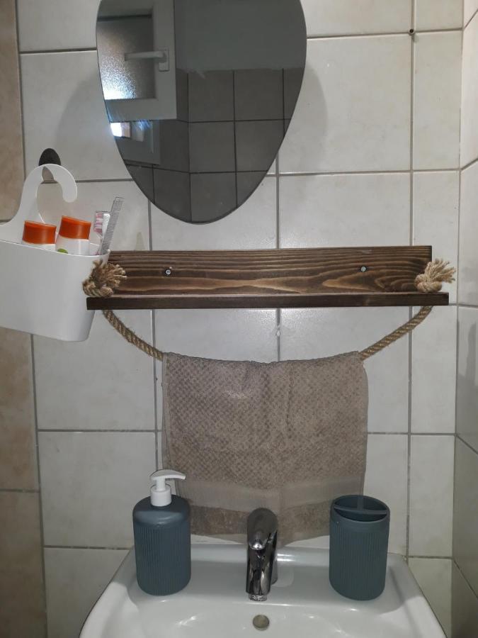Xronis 1 Lägenhet Nea Michaniona Exteriör bild